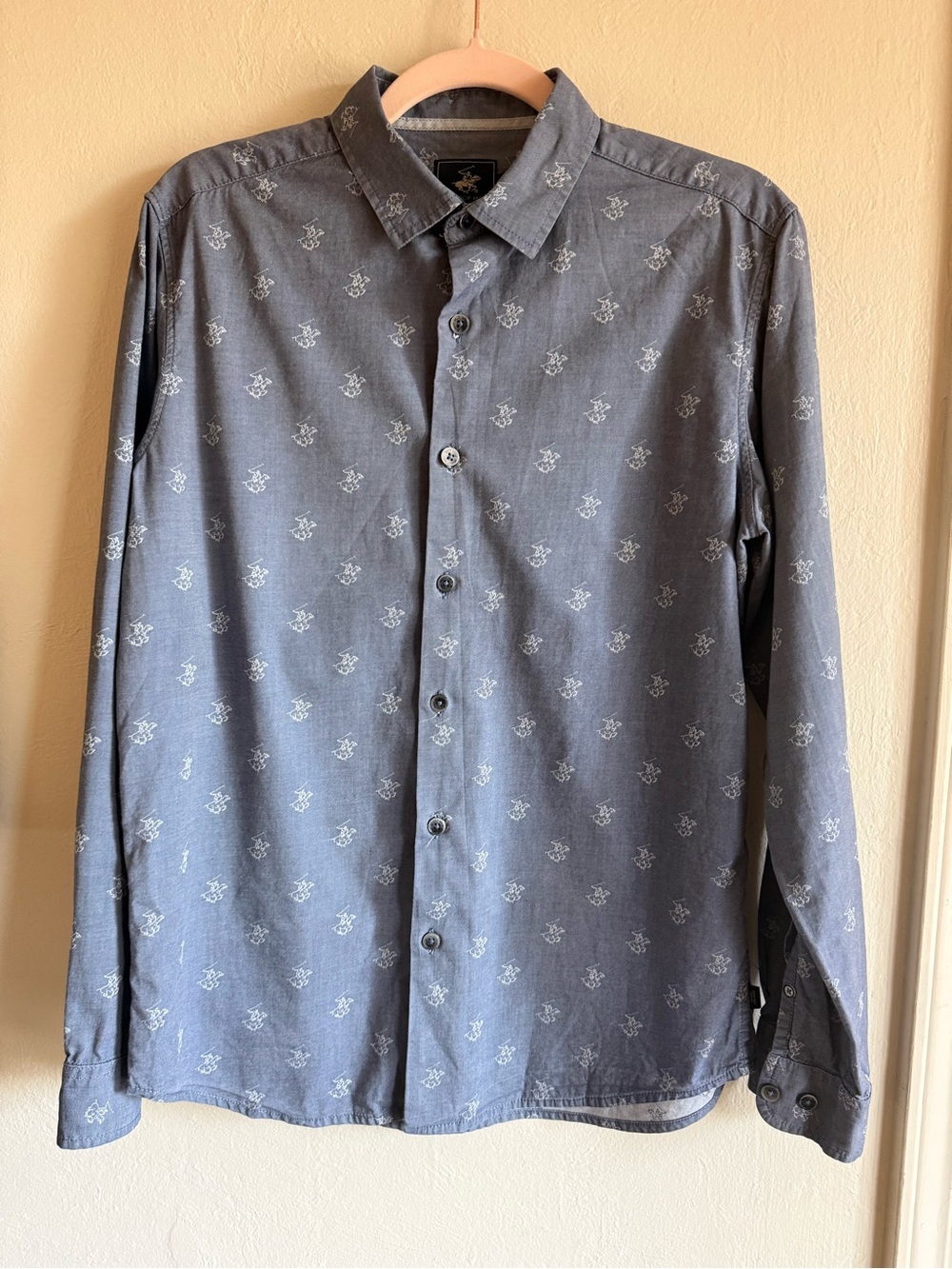 Beverly Hills Polo Club Sport Men's Medium Gray Long Sleeve All-Over Logo Shirt